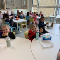 911bdd46 35ee 42d9 a5f6 5be1c023d434