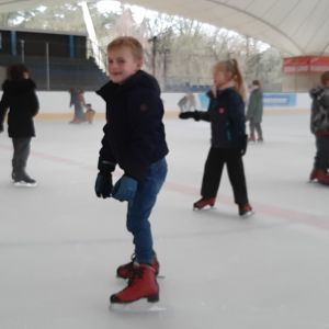 schaatsen eerste tweede en derde leerjaar